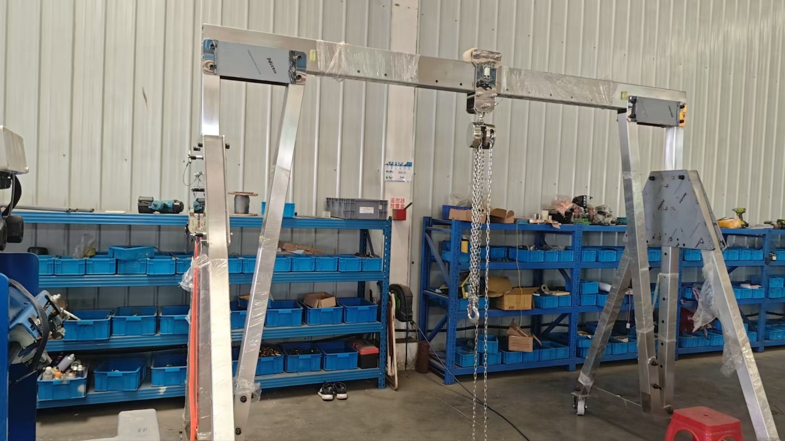 Manual stainless steel gantry crane